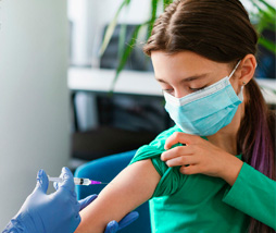 Вакцинация против инфекции COVID-19 среди детей